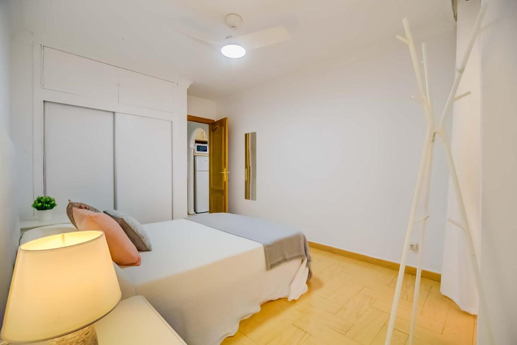 Apartament Yate Iv